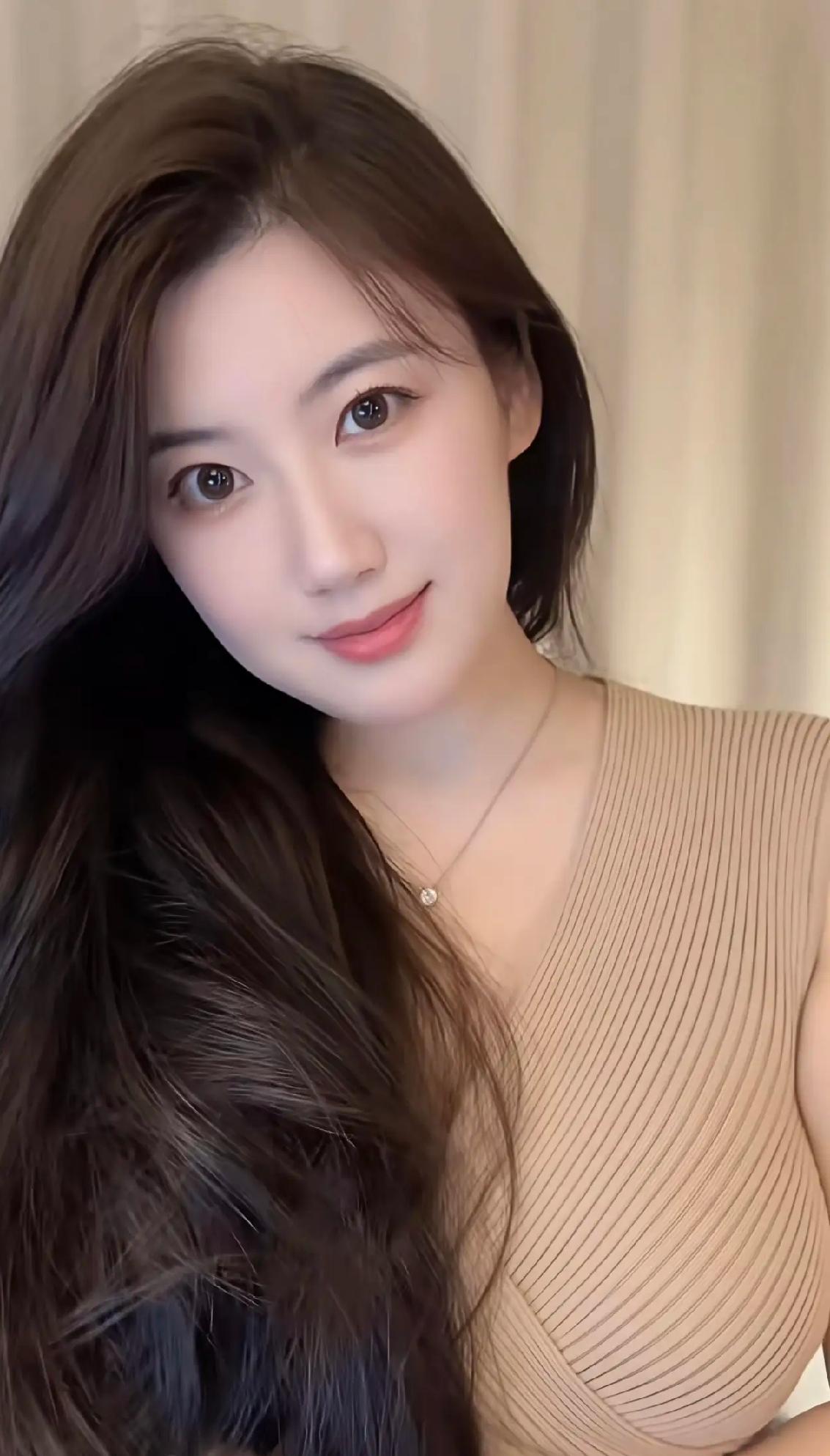 温柔纯洁，雅韵灵秀！