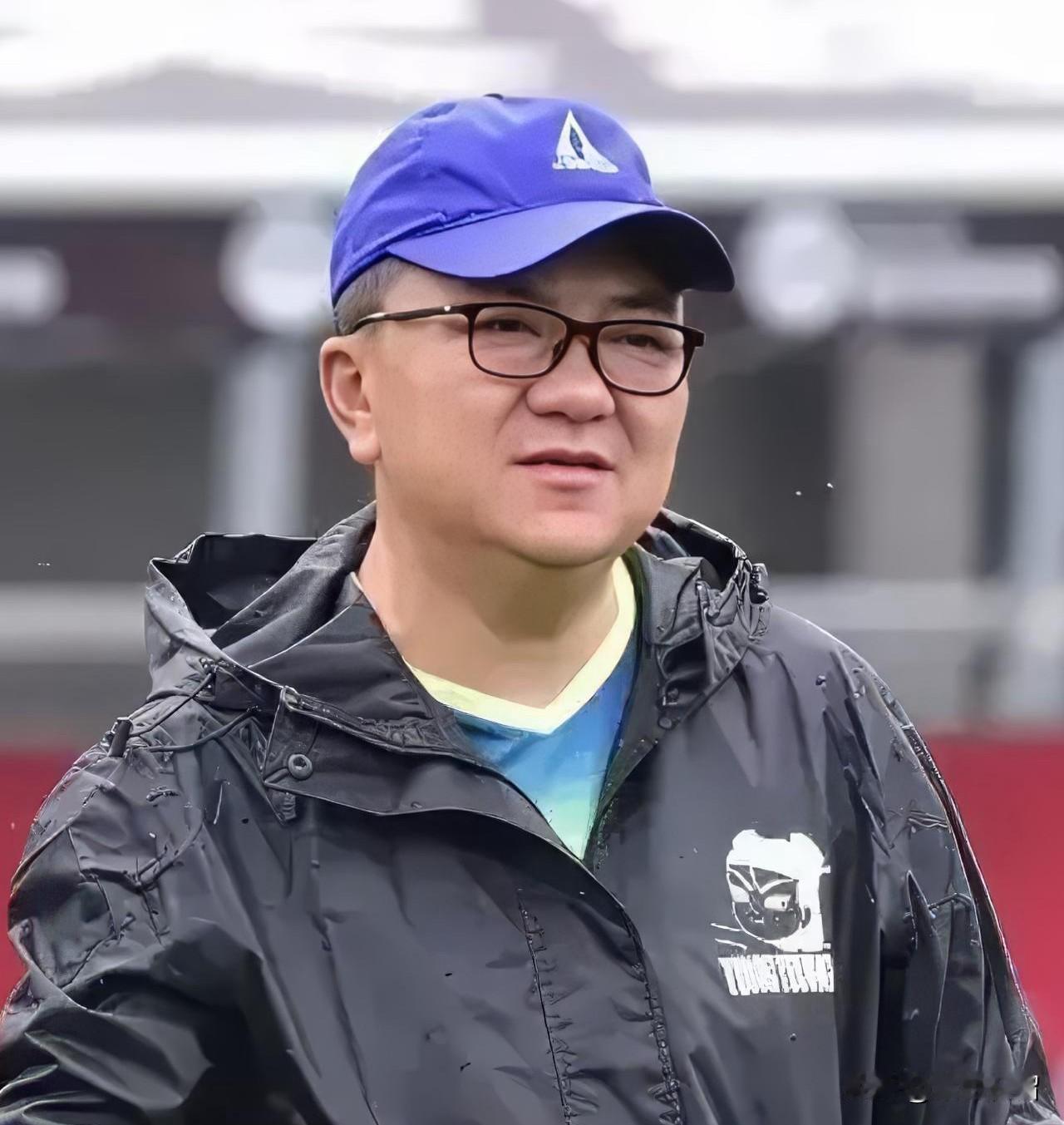 董路终于公布答案了！原来花钱赞助足球小将的杭州企业竟是农夫山泉。
