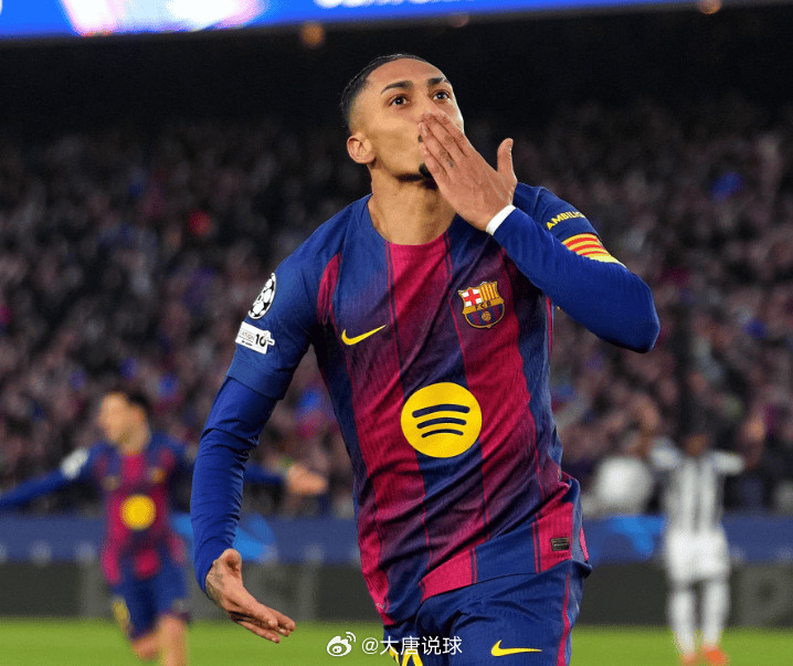 西媒：西甲6队全员晋级欧战八强，下赛季欧冠五名额无悬念西班牙《马卡报》表示，欧战