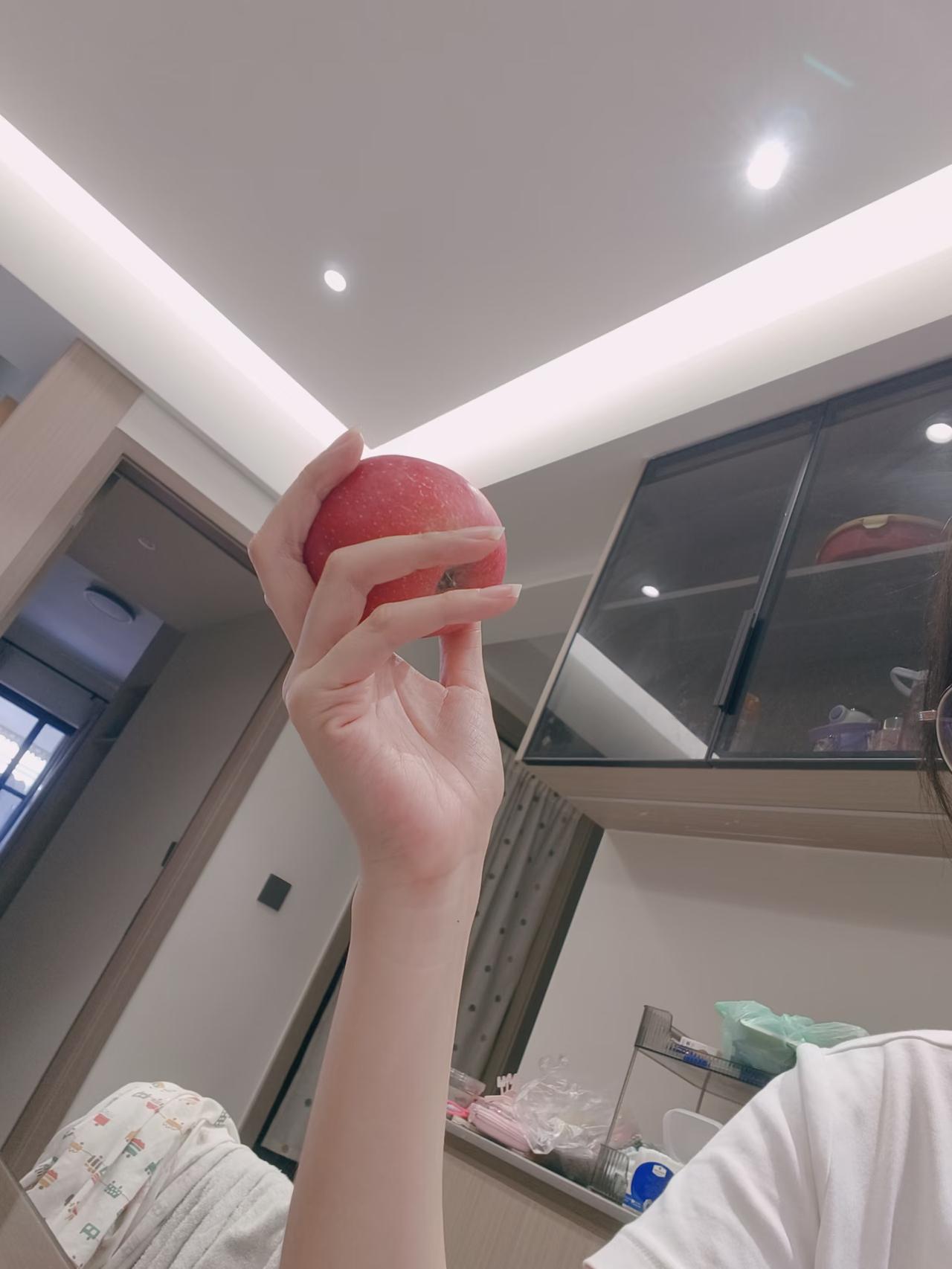 一起举个爪子