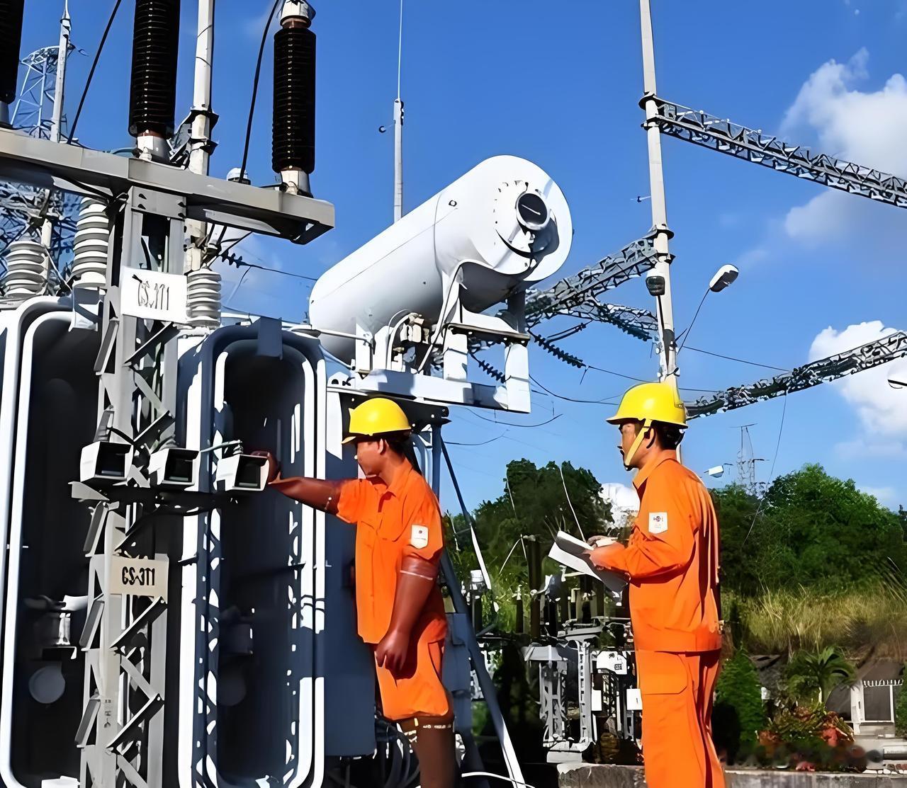 越南工厂连夜拆生产线！只因中国电价便宜到他们不敢报价！当很多人还在羡慕国外