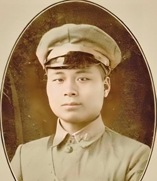 1961年，邱行湘已经54岁了，原74军军长邱维达见他还是单身，就说：“
