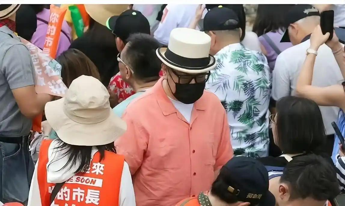 蔡康永恐怕真要落泪了，复出之路已然渺茫，合作也接连告吹。10月5日他公开发声至