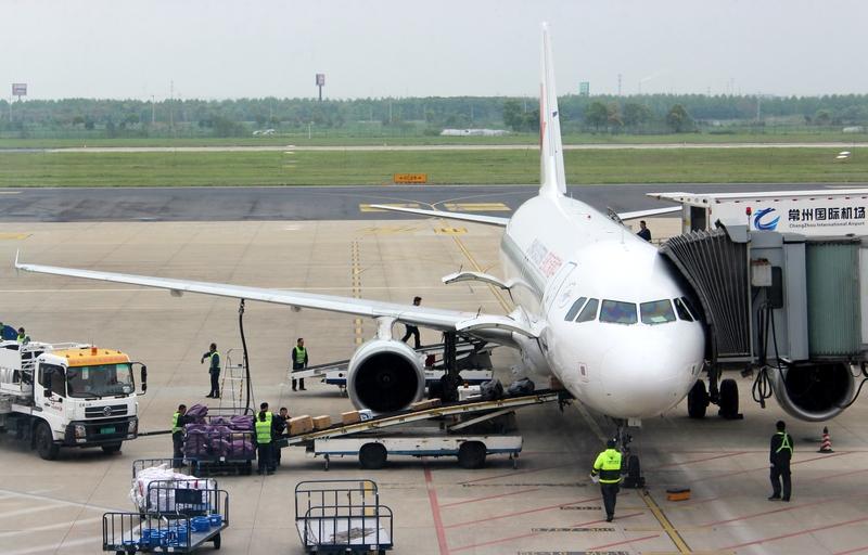 世界航空运输协会宣布，自2025年12月1日起，世界货物运输费用将以人民币结算为