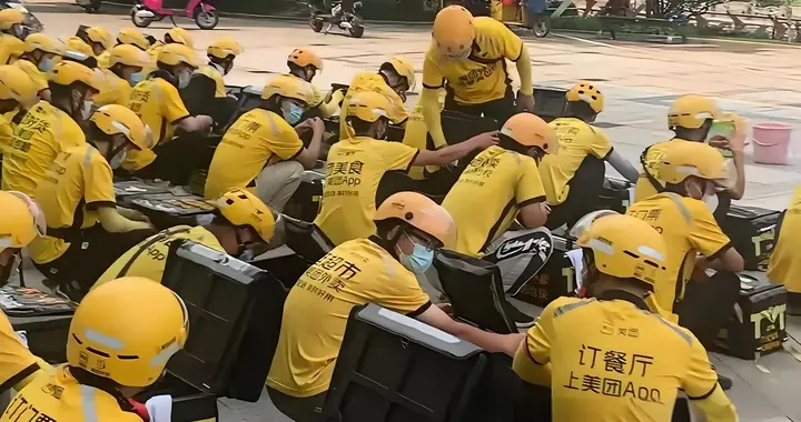 1500万外卖员的生存困境：算法之外，是全民焦虑的缩影