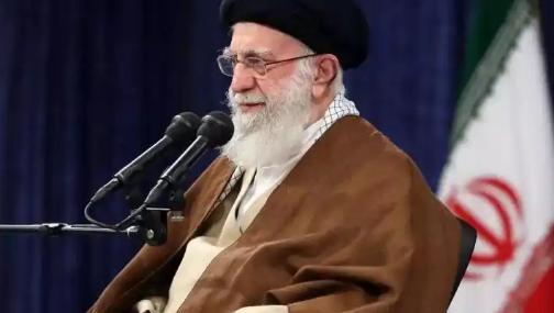 美伊战争第六天，没想到美国海军情报局局长却对中国说了这样一番话！美媒彭博社3月