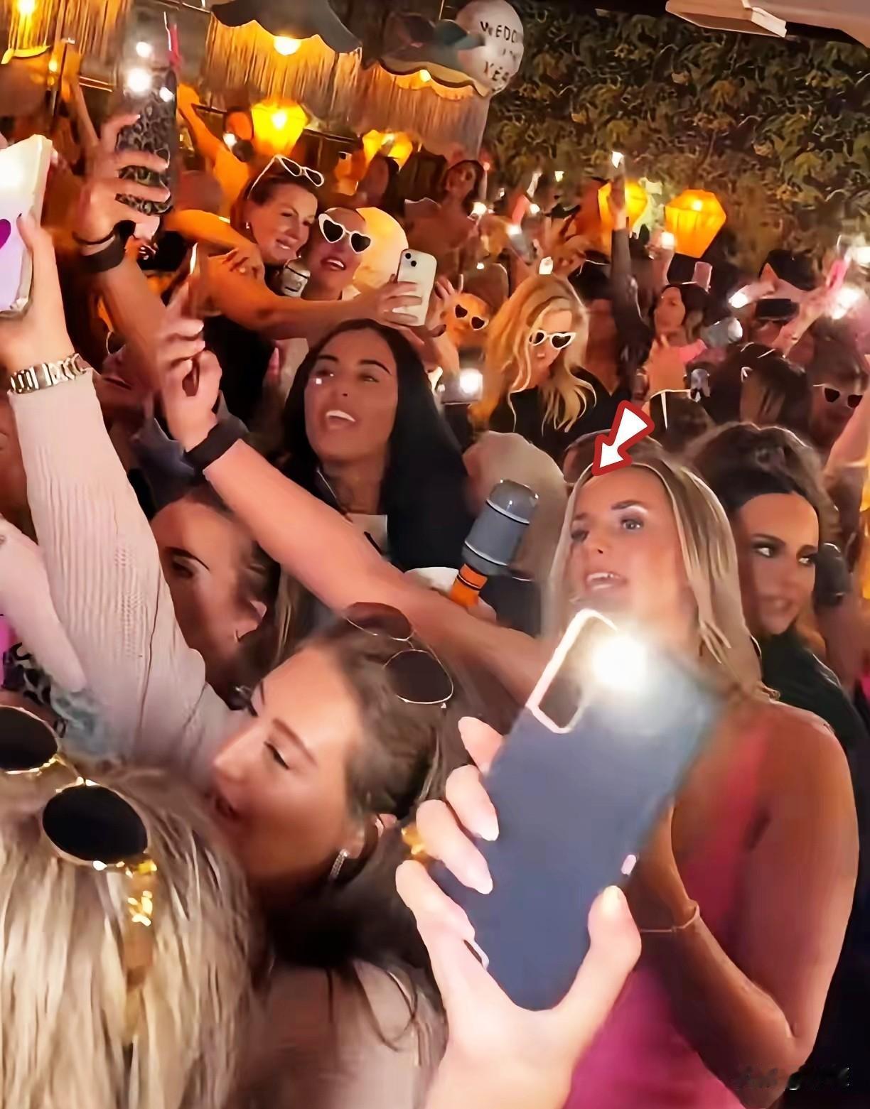 “带球回国”，这词儿近几日在留学圈传疯了，听得人背脊发凉。家里卖房卖车凑