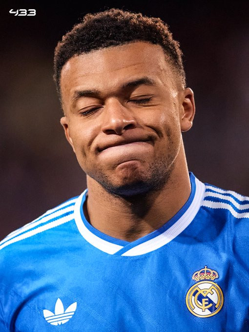 据《CarruselDeportivo》报道，基利安·姆巴佩将缺席三周。🤕报