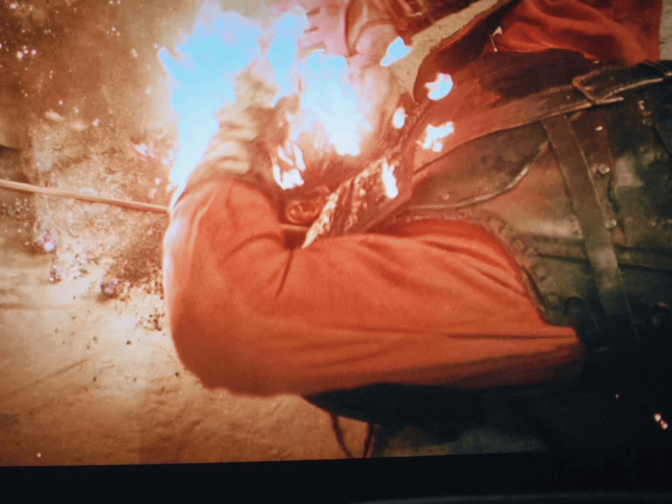 镖人这段如果是四字来演nenx效果会更好吧