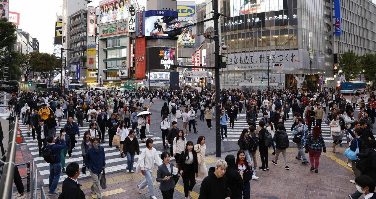 全球竞争力排名新加坡第1，日本升至第30位，印度第44，美国第10，俄罗斯未