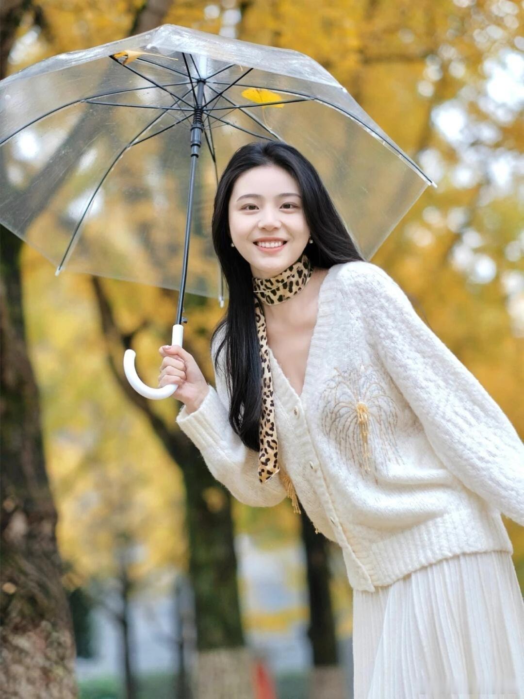 气质穿搭小姐姐