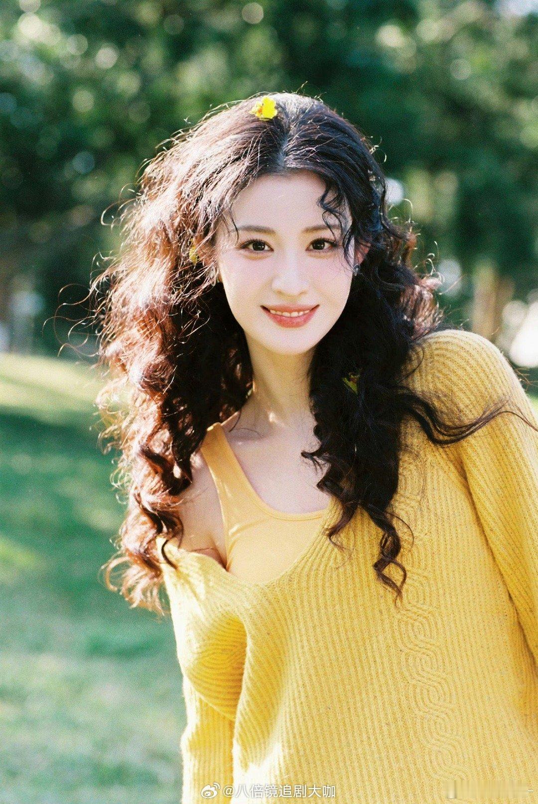 王楚然疑似回应白眼梗王楚然这是在新剧回应了白眼梗吧，在《成何体统》的新预告中，王