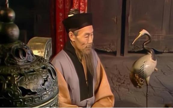 《红楼梦》中，宁国府到底有多乱，看看宁国府下人们做的这三件事在古典名著《