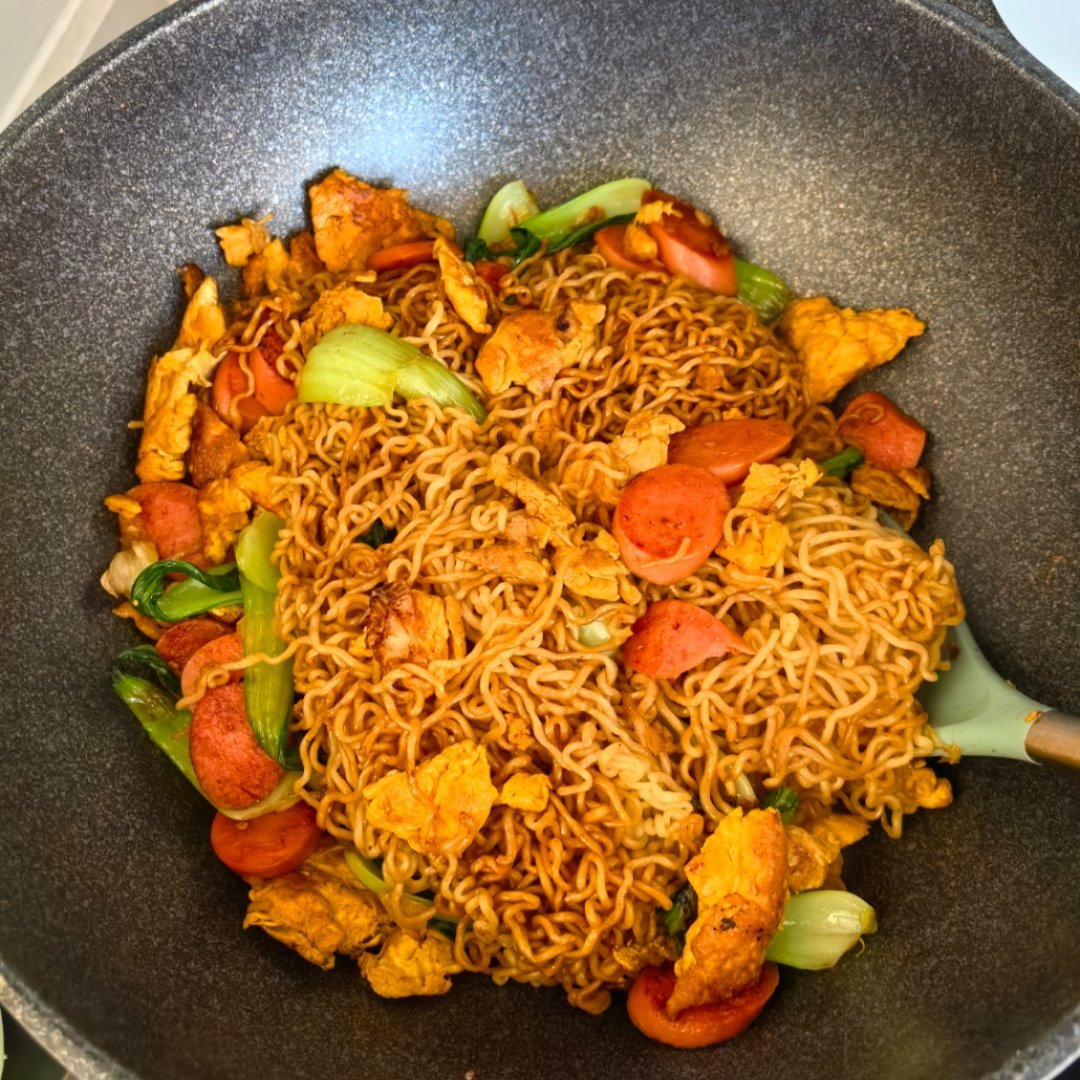 屏幕前的家人们觉得我可以做美食博主吗