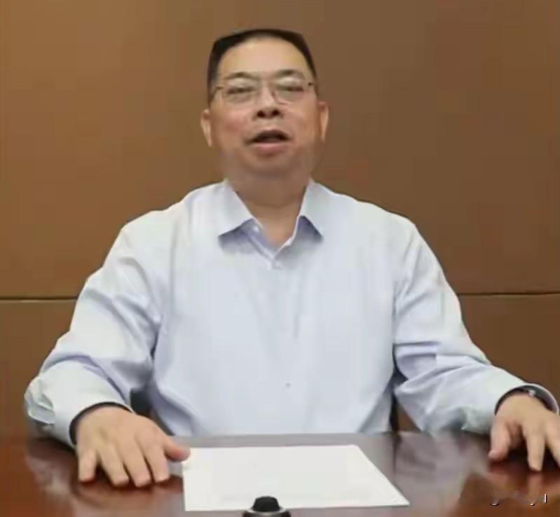 宝能集团董事长、观致汽车实控人姚振华发视频实名举报。1月14日，姚振华通过中国宝