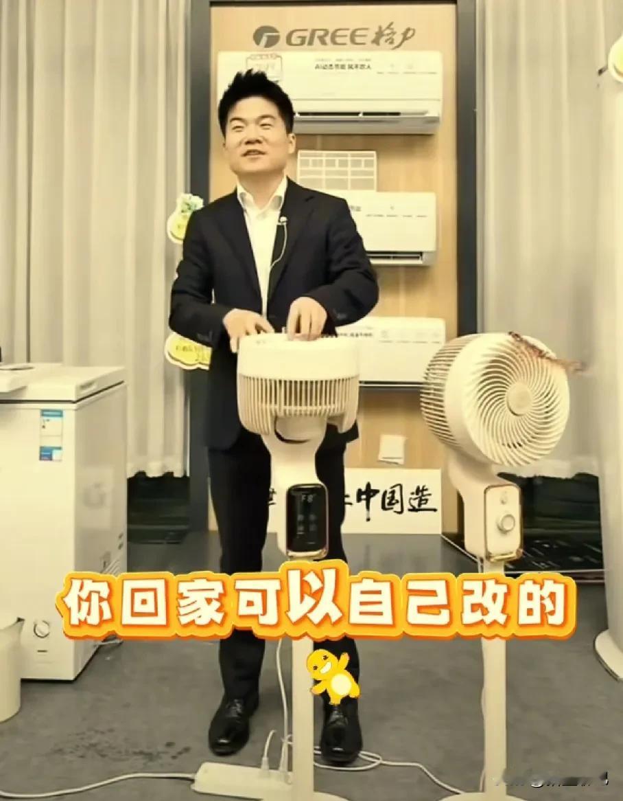 董宇辉凭实力让自己成了这个夏天忙得不可开交的人。据说他不直播的时候，就在家里忙着