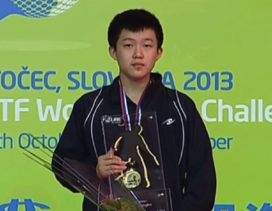 考古王楚钦：2013年的斯洛文尼亚三冠王翻到一组老照片，突然被狠狠戳中。