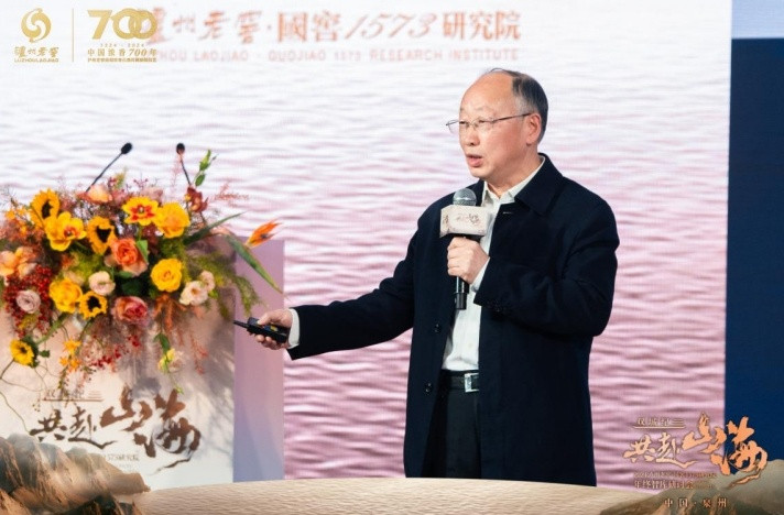 中国白酒: 从脱节到共鸣的转型之路