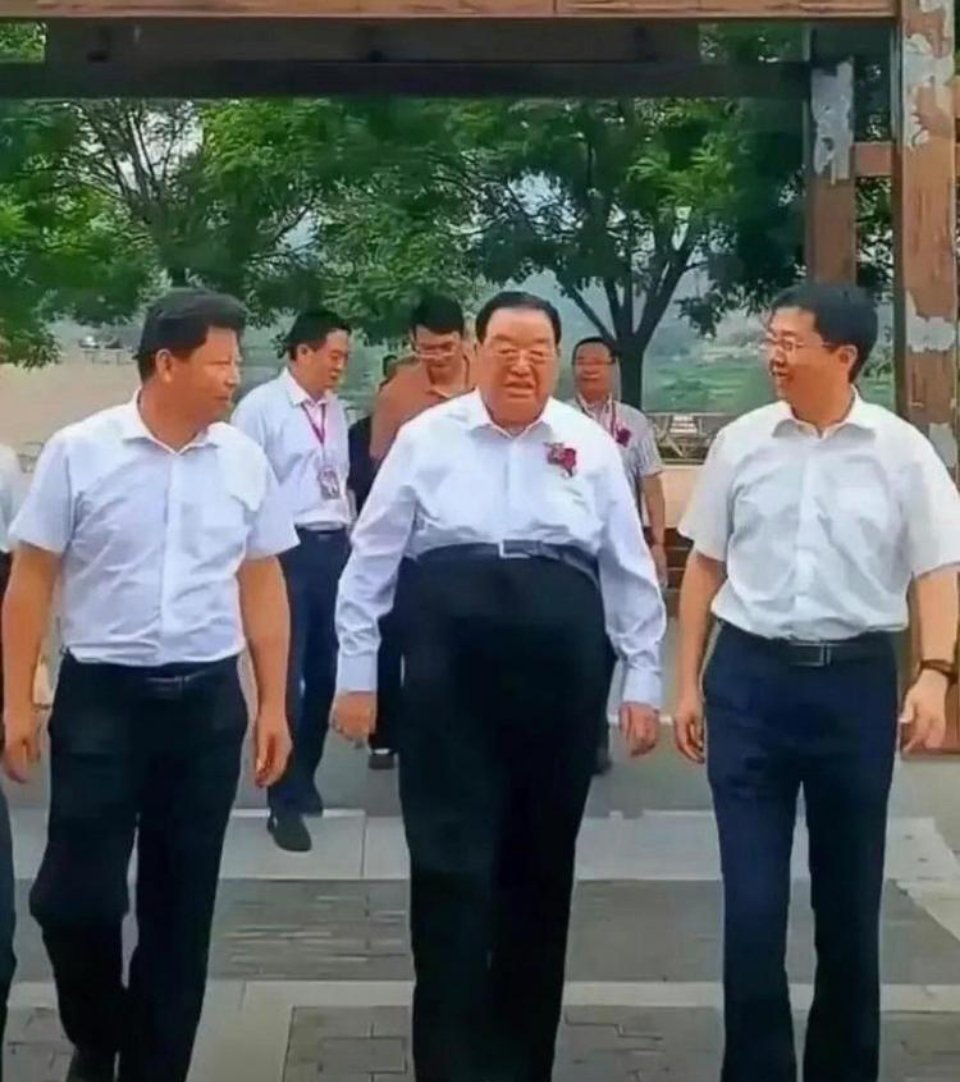 说真的，一般人还穿不出这种感觉。