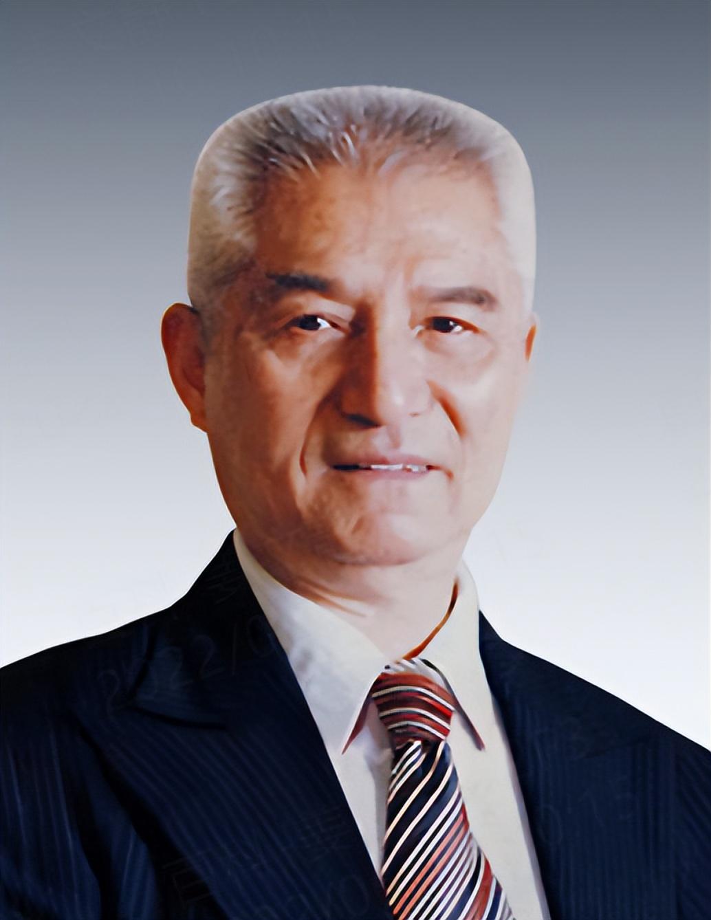 庄炎林（1921年11月～2020年7月27日），福建安溪人，新加坡归侨，中共党