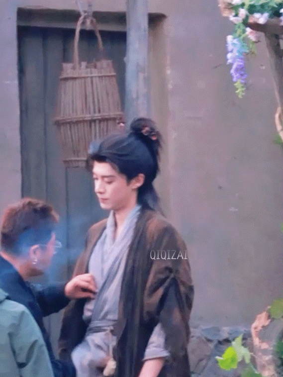 好可爱哦王鹤棣咸鱼飞升