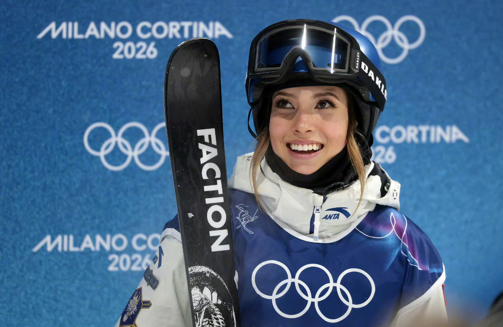 #谷爱凌决赛正常进行#【#谷爱凌U型场地决赛正常进行#】米兰冬奥会自由式滑雪女子