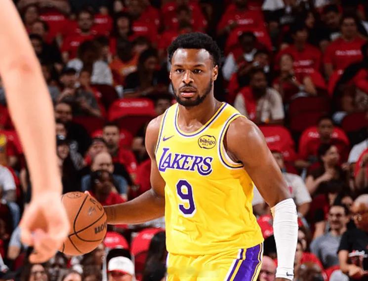 美媒锐评：五分之力，胜却状元锋芒,常规赛时，他尚是场均2.9分的轮换边缘人，可