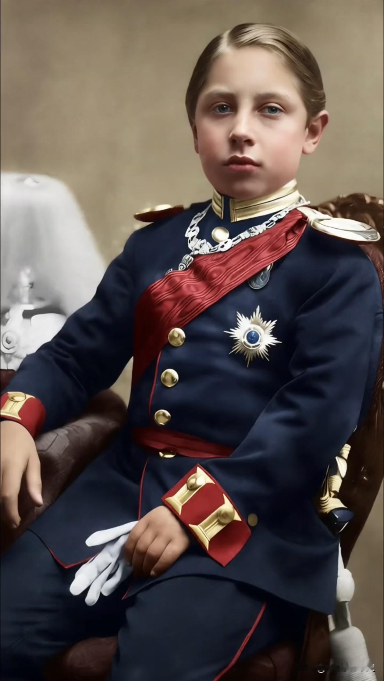 德意志末代君主：威廉二世德皇威廉二世是德意志帝国的末代皇帝，1888年至19