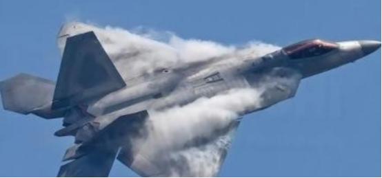 美军一直搞不明白，为啥自己的主力战机F-35刚从日本基地起飞，飞行不到200公里