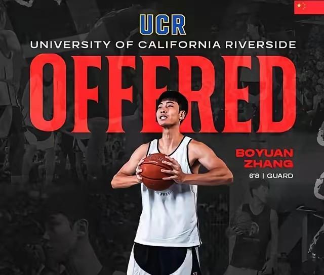 NBA有戏！张博源收获第二份NCAA邀请函近日据媒体报道，新赛季加盟美国高中联