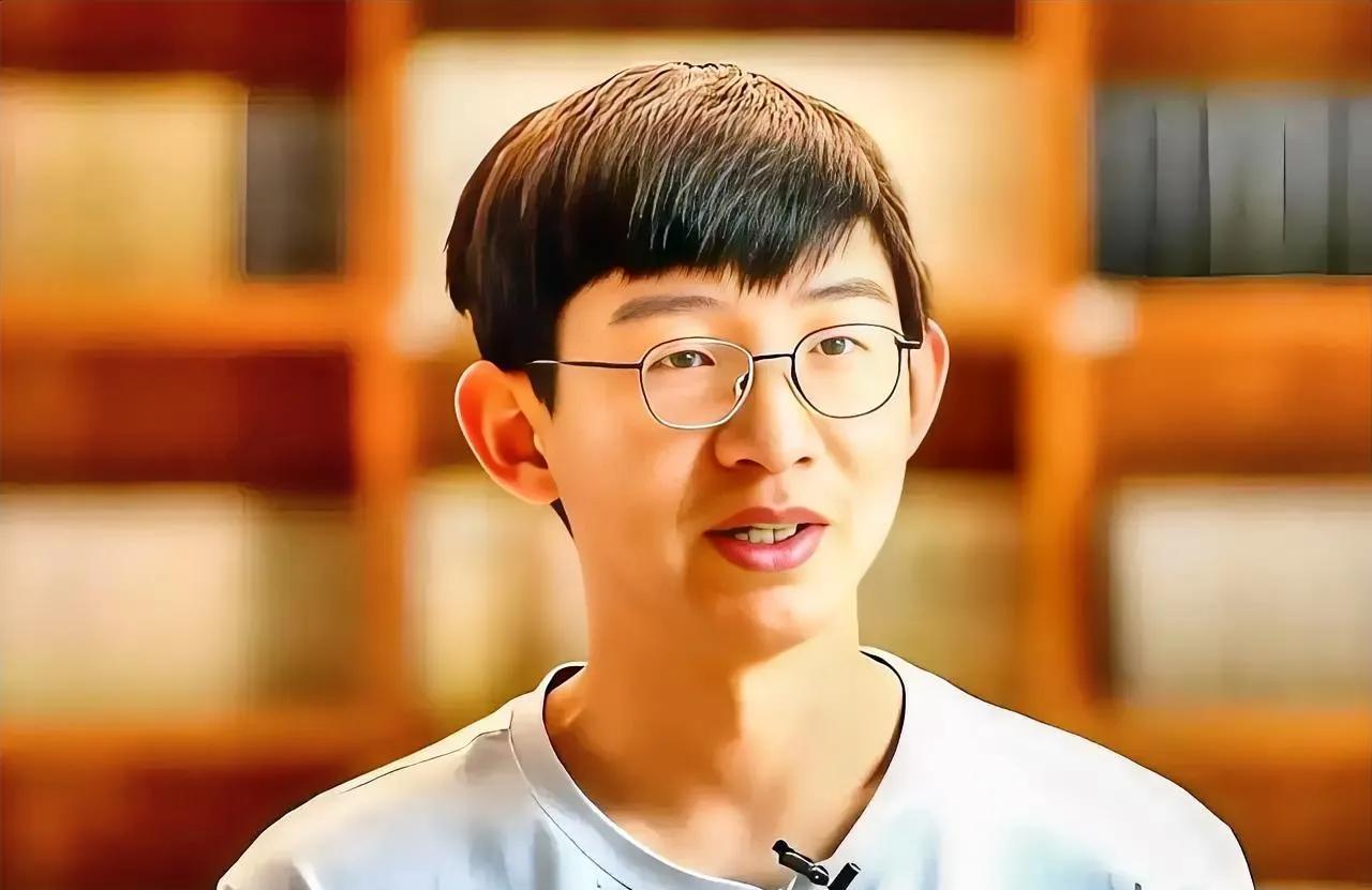 孩子沉迷于手机游戏，家长该怎么做？心理学上，有个词叫“禁果效应”，说的是，简单地