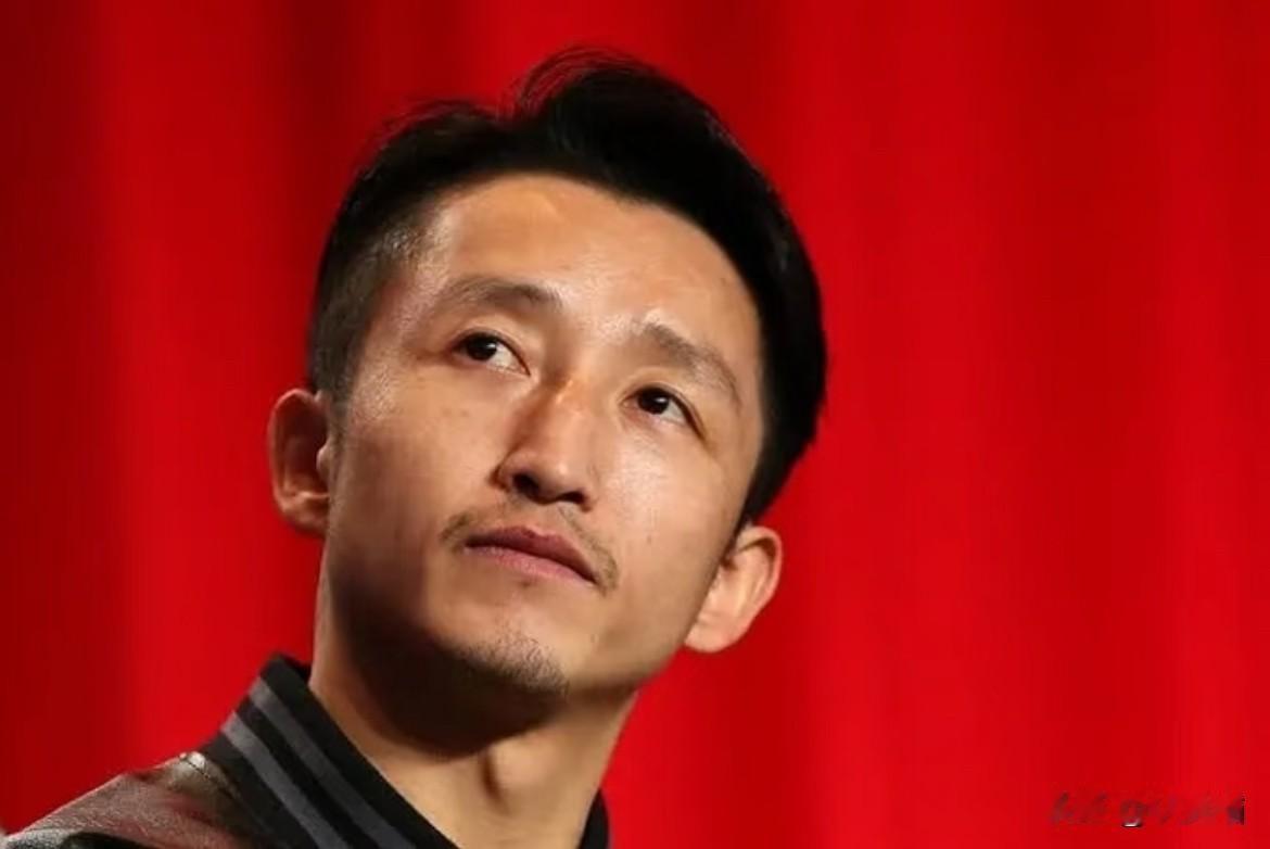 全网最懵的人，估计就是邹市明了。他自己可能都没想明白，本来不打拳了想消消停停