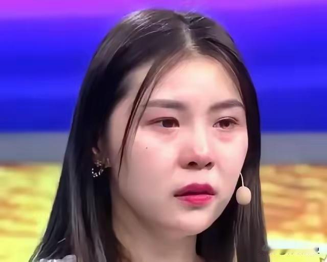 2018年，山西男子带妹妹旅游回来后，便对女友说：“分手吧！”之后，和妹妹一起消