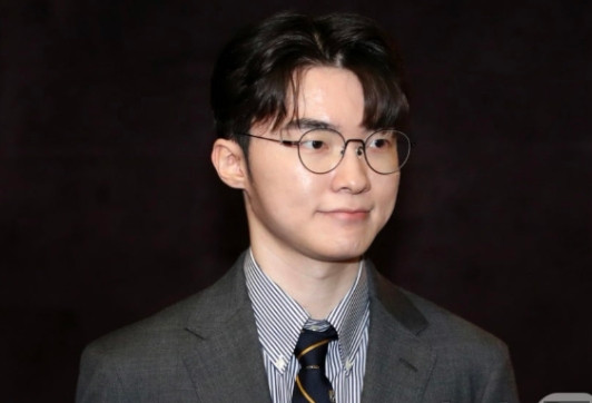 相关人士: Faker与韩国首相的对话将以首相采访的方式进行