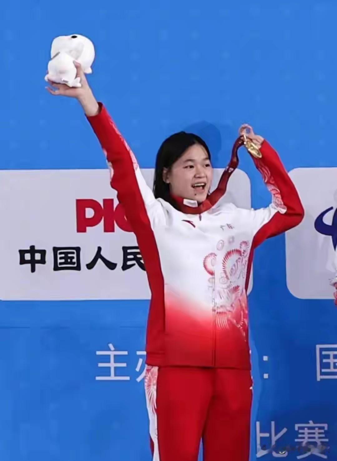 全红婵是真的要退役了吗？直播小白全红婵直播炸出百万观众!​​喜欢她的人