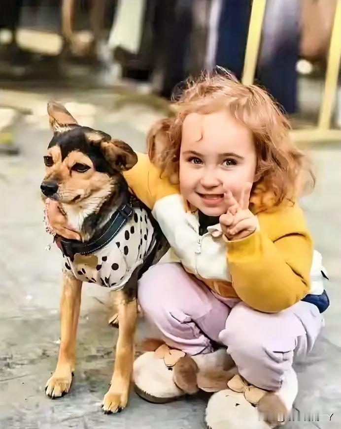 此前连生几代都是男孩，这基因一直都没显露。孩子刚出生时，夫妻还担心怕抱错，做