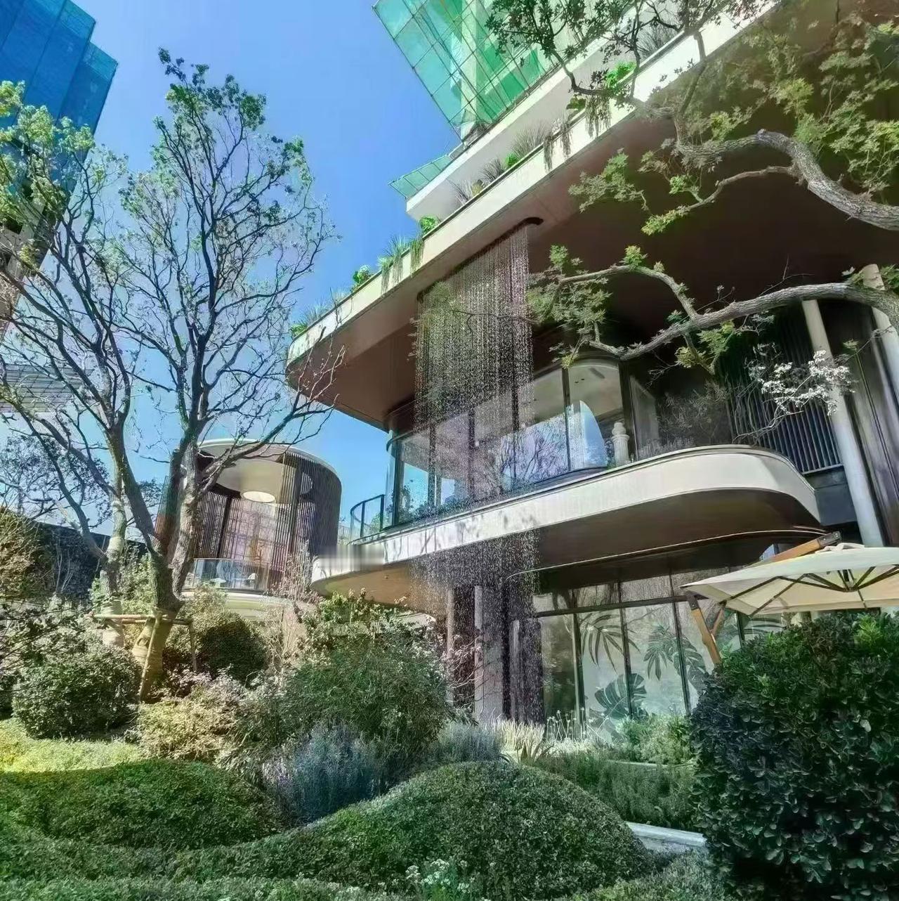 楼市新政切莫冷落存量购房者部分地方楼市新政，用数万元补贴吸引新购房者入场，