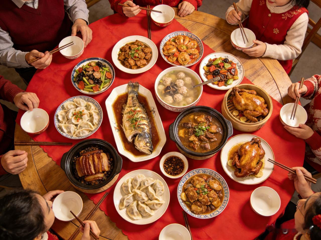 公婆走后第一次全家商量过年，大伯哥在群里提议三家年夜饭去饭店吃，费用AA，啥都不