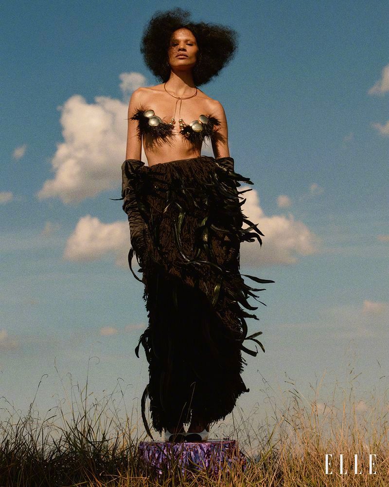 ElleBrazilJune2026轻盈服饰，旷野风景，美丽的巴西版。