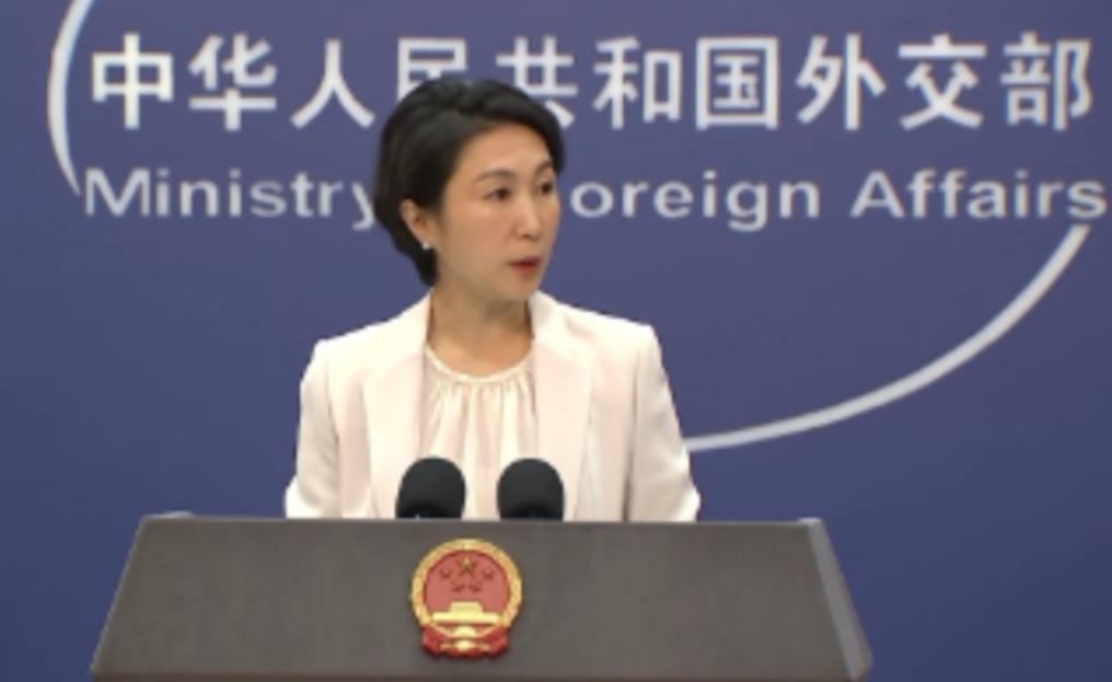 大家有没有发现，无论新加坡的总统，总理以及新加坡的媒体对中国说什么，中方从来不予