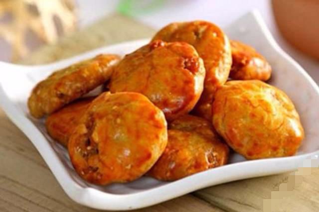 鸡仔饼是广东四大名饼之一.