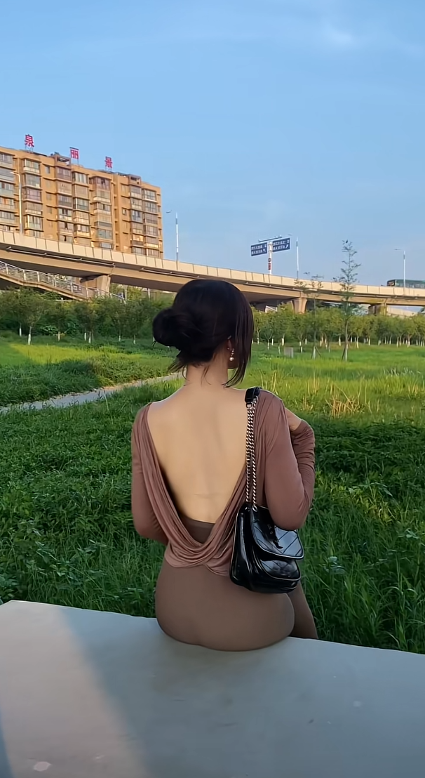 青山绿水风景很不错喔！