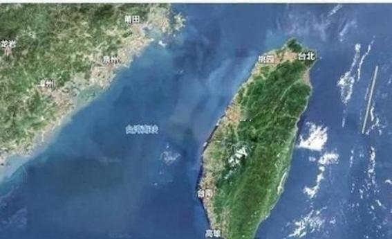 美国其实早就给自己找好了退路，一旦中国解放台湾，美国就会立即翻开账本，而不是立刻