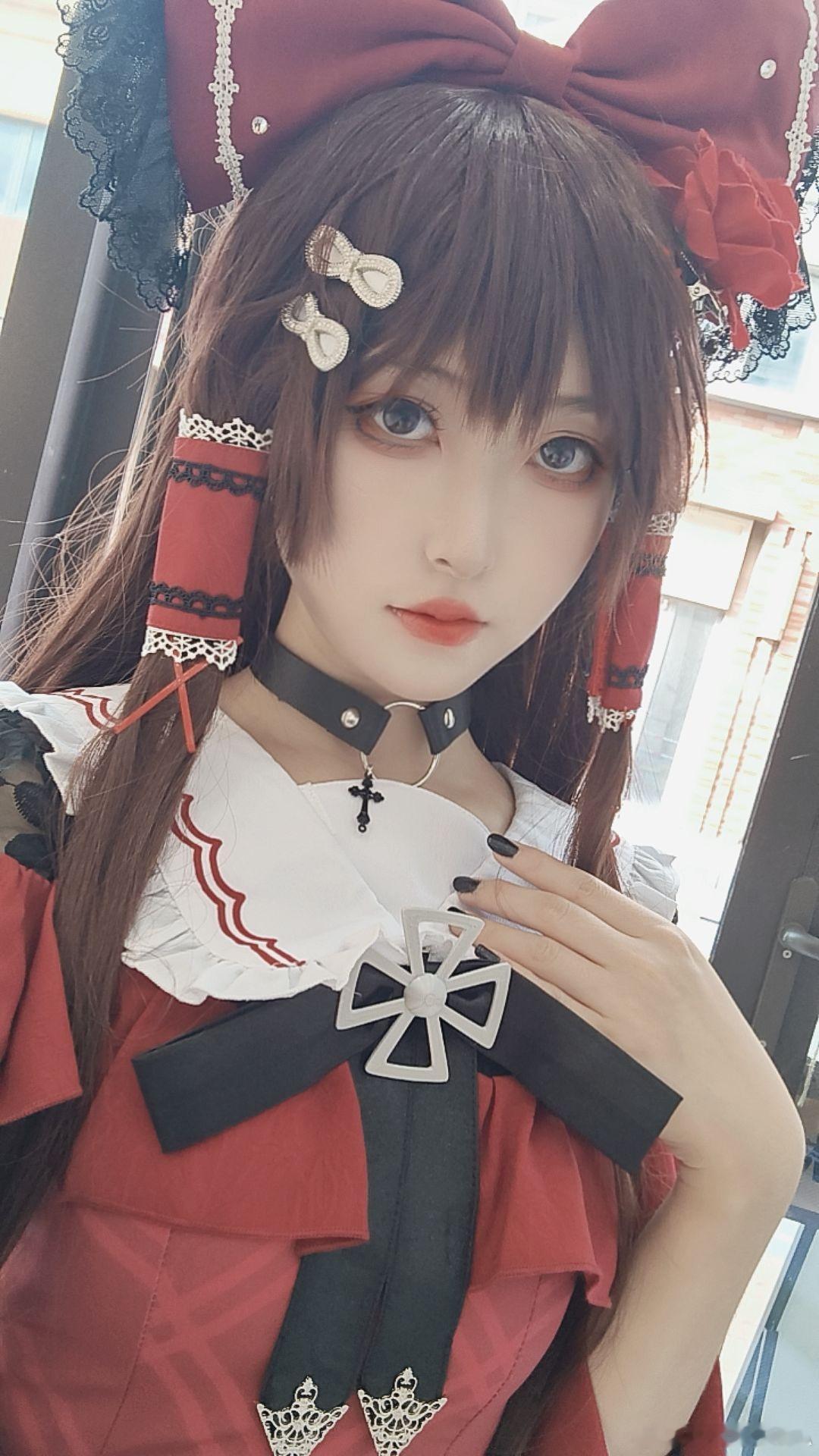 cosplay博丽灵梦点亮你的次元图鉴动漫嘉年华二次元快乐日二次元co