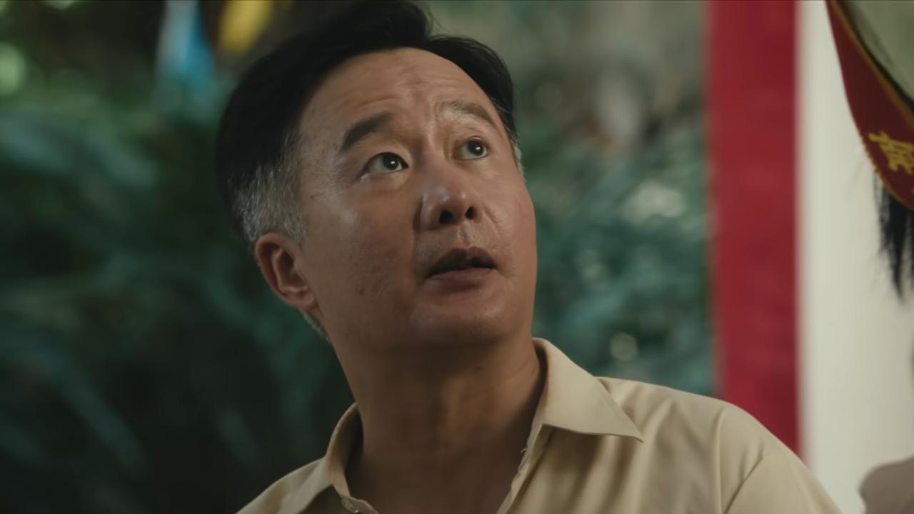 《交锋》曹了平最终还是被朱应甲策反了，之前他经历了重金收买、威逼利诱，曹了平都没