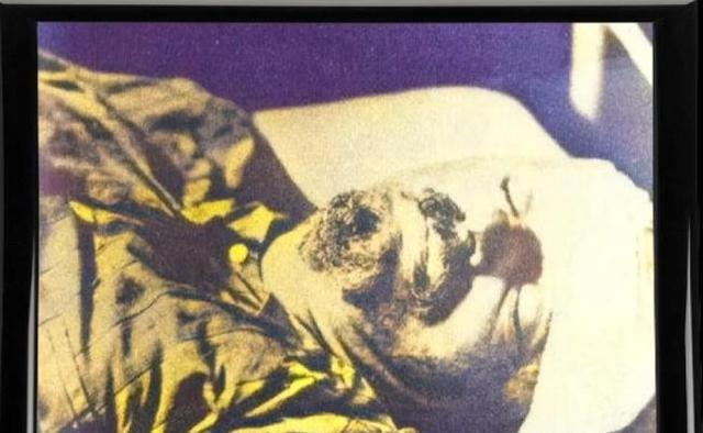 1940年8月，苏联红军总司令托洛茨基，被斯大林派出的特工暗杀后的照片，托洛茨基