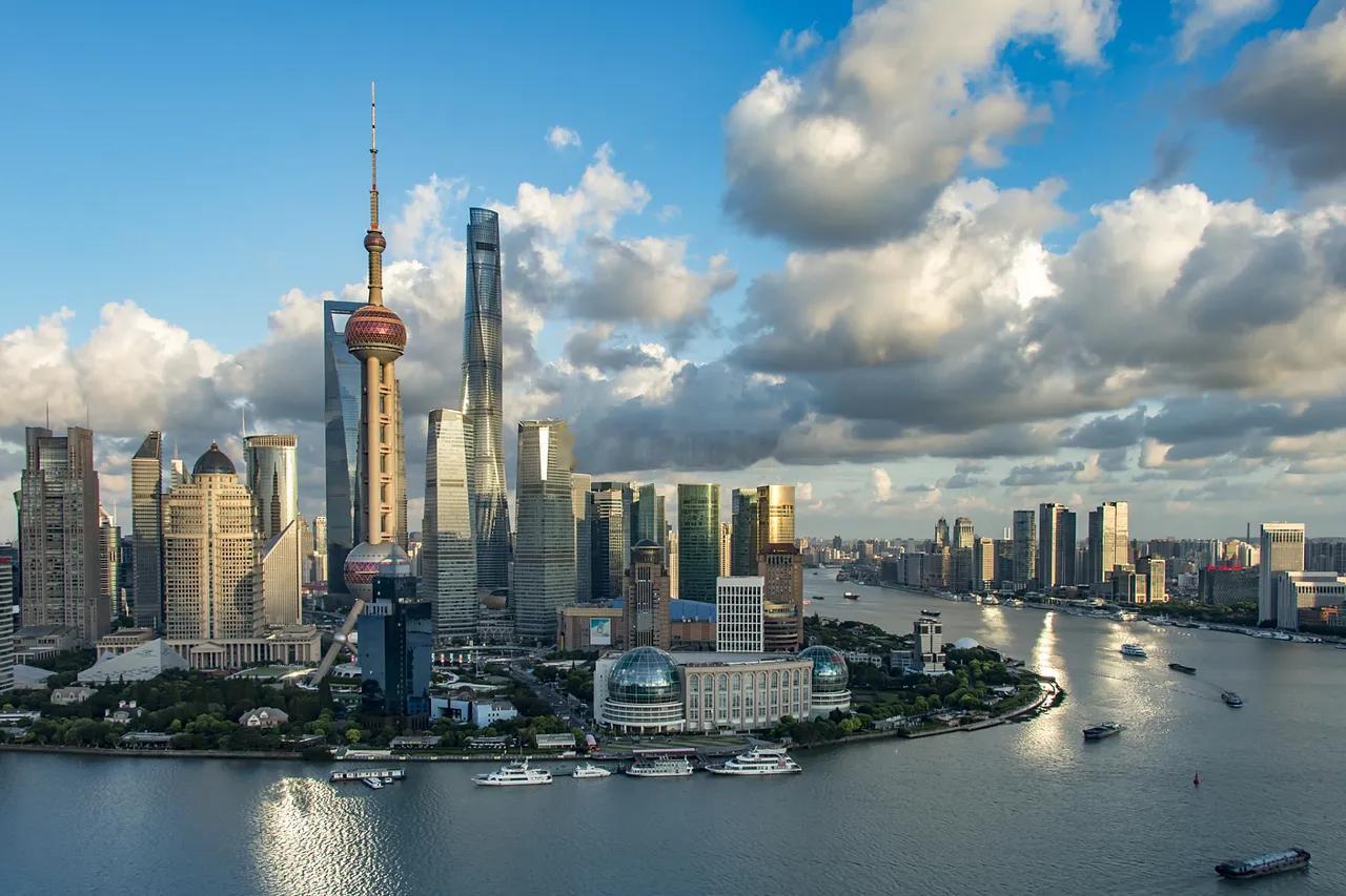 中国有以下30个城市，达到发达国家水平！（人均GDP达到2万美元）一、直辖市：北