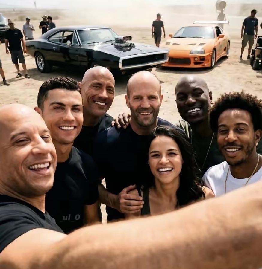 C罗选错电影了。他应该出演《碟中谍》系列。因为他戴上墨镜，是有点像汤姆.克鲁斯的