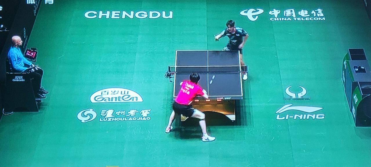 成都混团最可笑的一幕发生啦，第三盘中韩之战由于中国队已经6:0领先韩国队，不知道