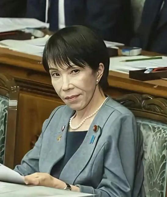果不其然，这回又给说准了。中国反制？日本不慌。经济下滑？不慌。航班停航？不